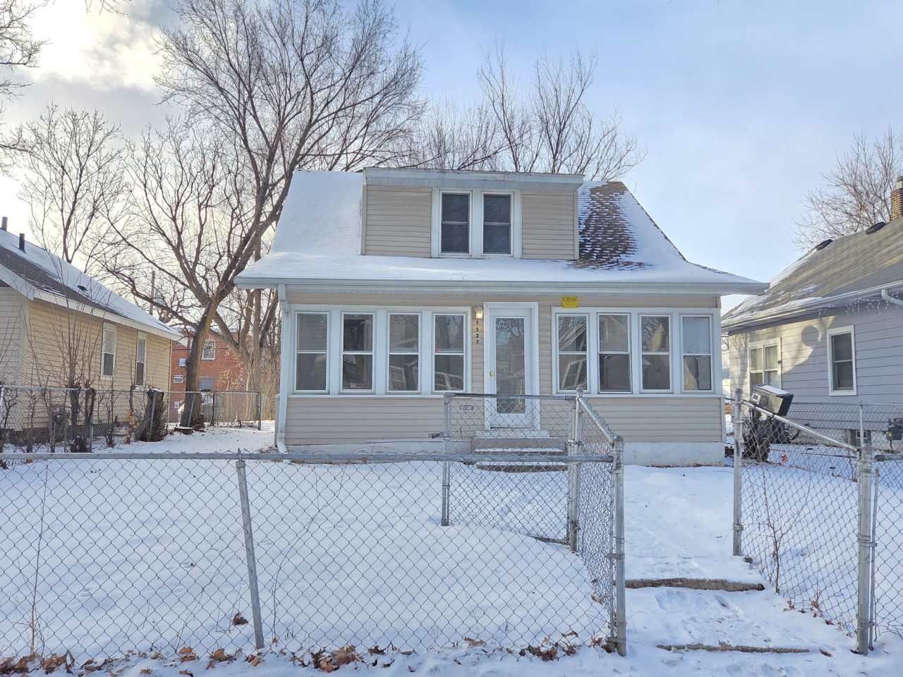 3527 Oliver Avenue North