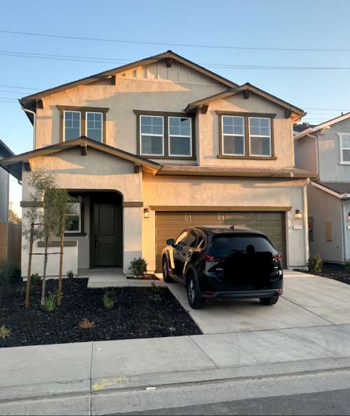 1221 West Payson Avenue