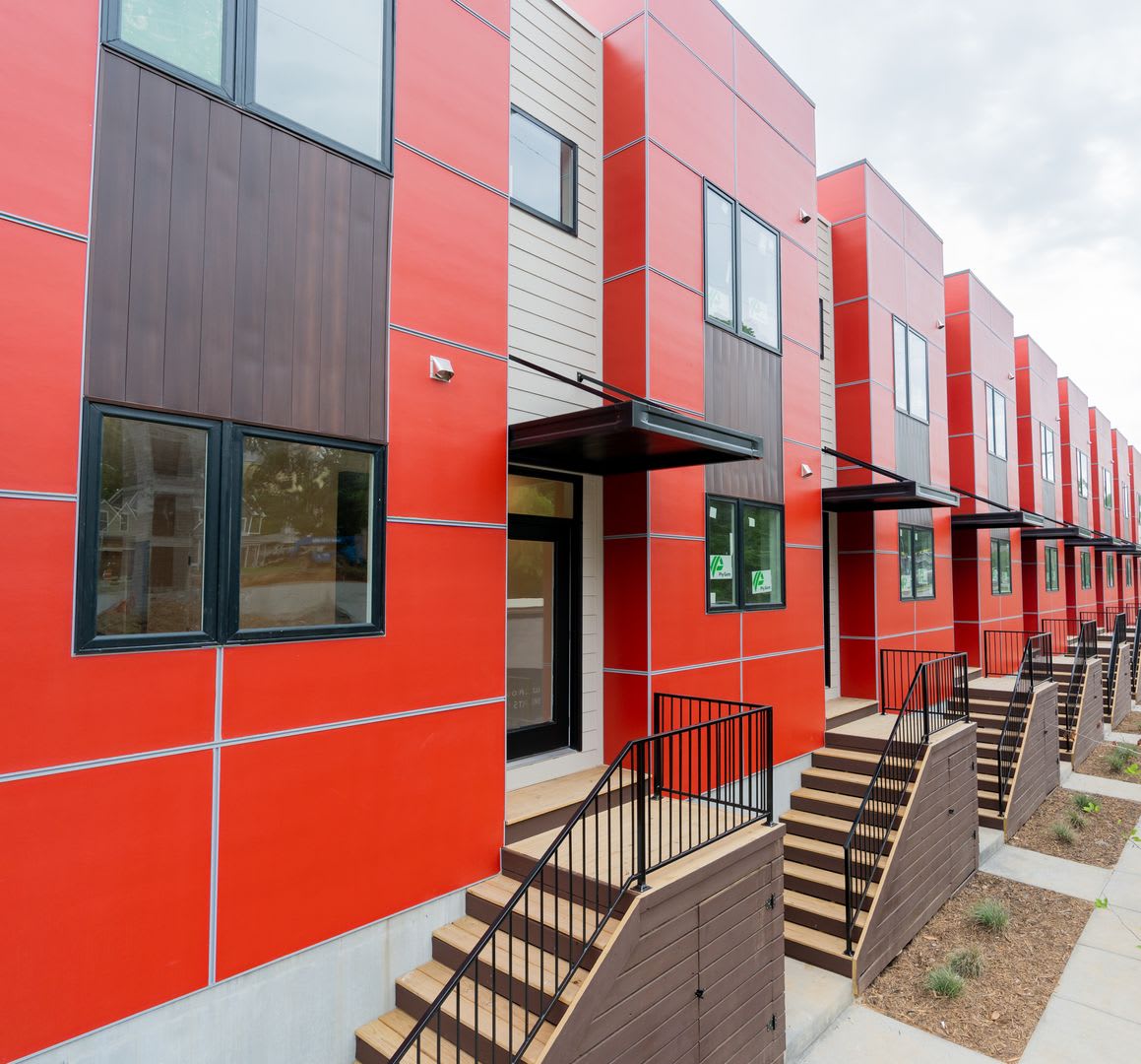 BRAND NEW 2BR North Shore