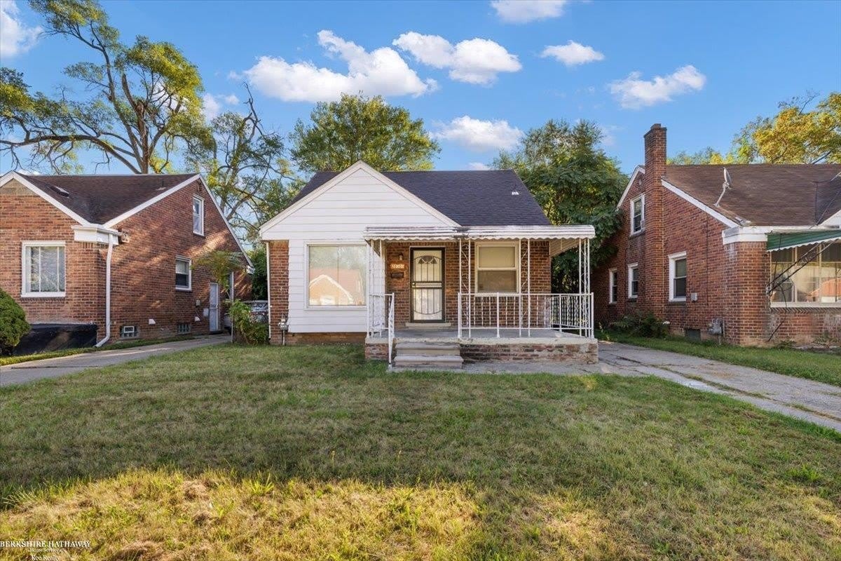 20300 Gilchrist Street