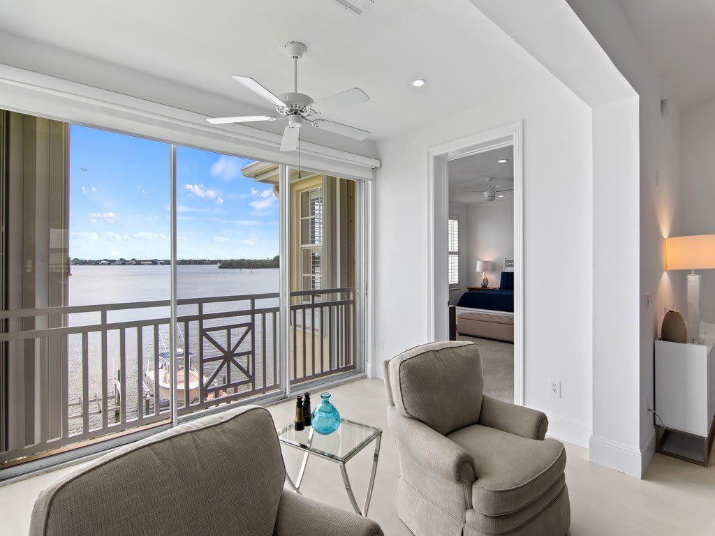 1890 Tarpon Lane unit: 302