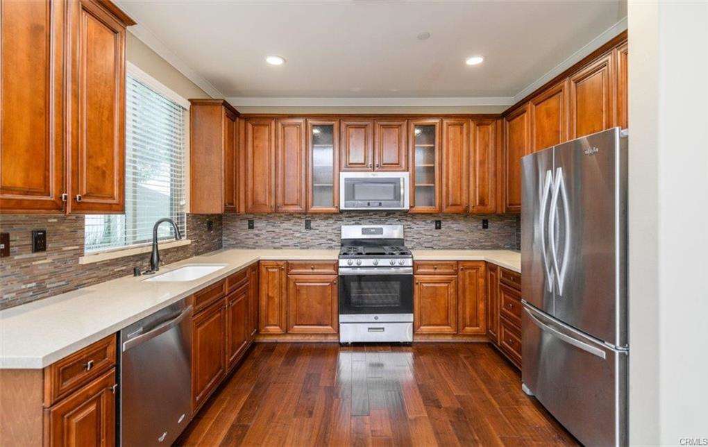 1347 South Magnolia Avenue