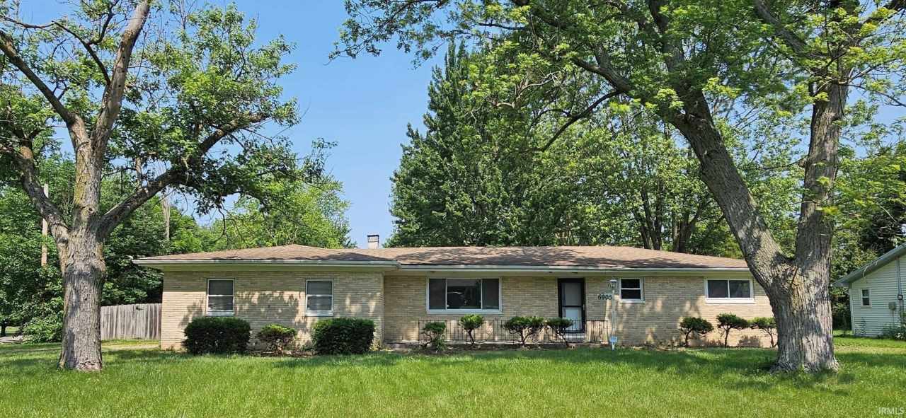 6905 Bradford Drive