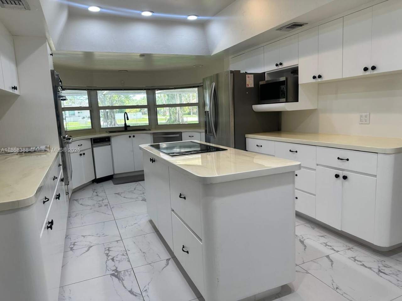 9480 SW 99th Street, Miami, FL 33176