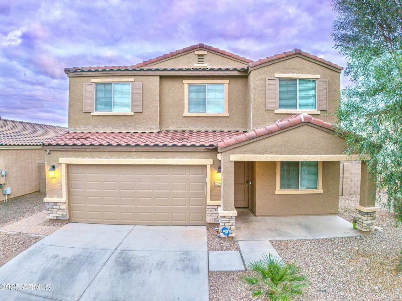 25437 W MAHONEY Avenue