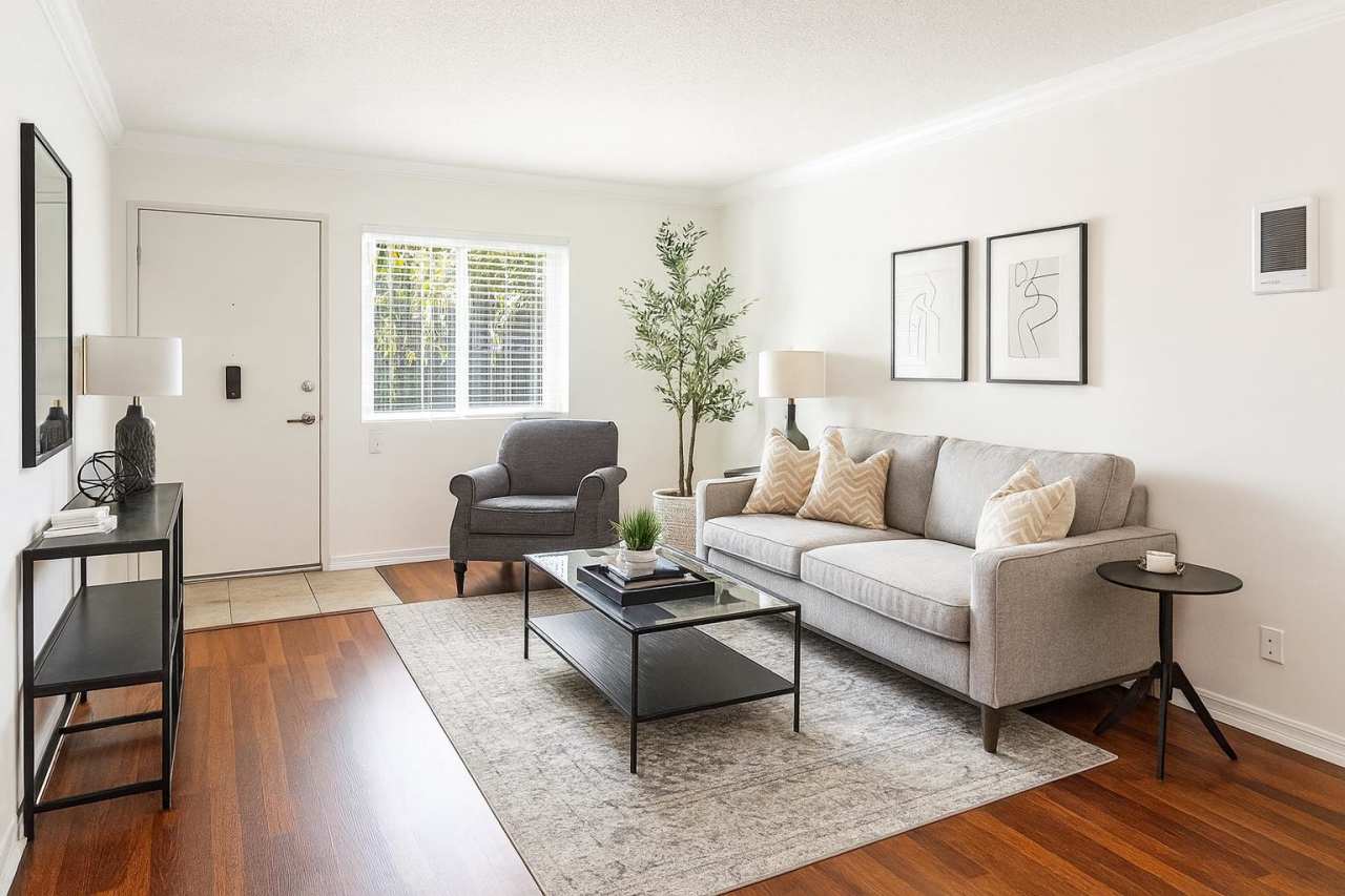 3951 Albatross Street