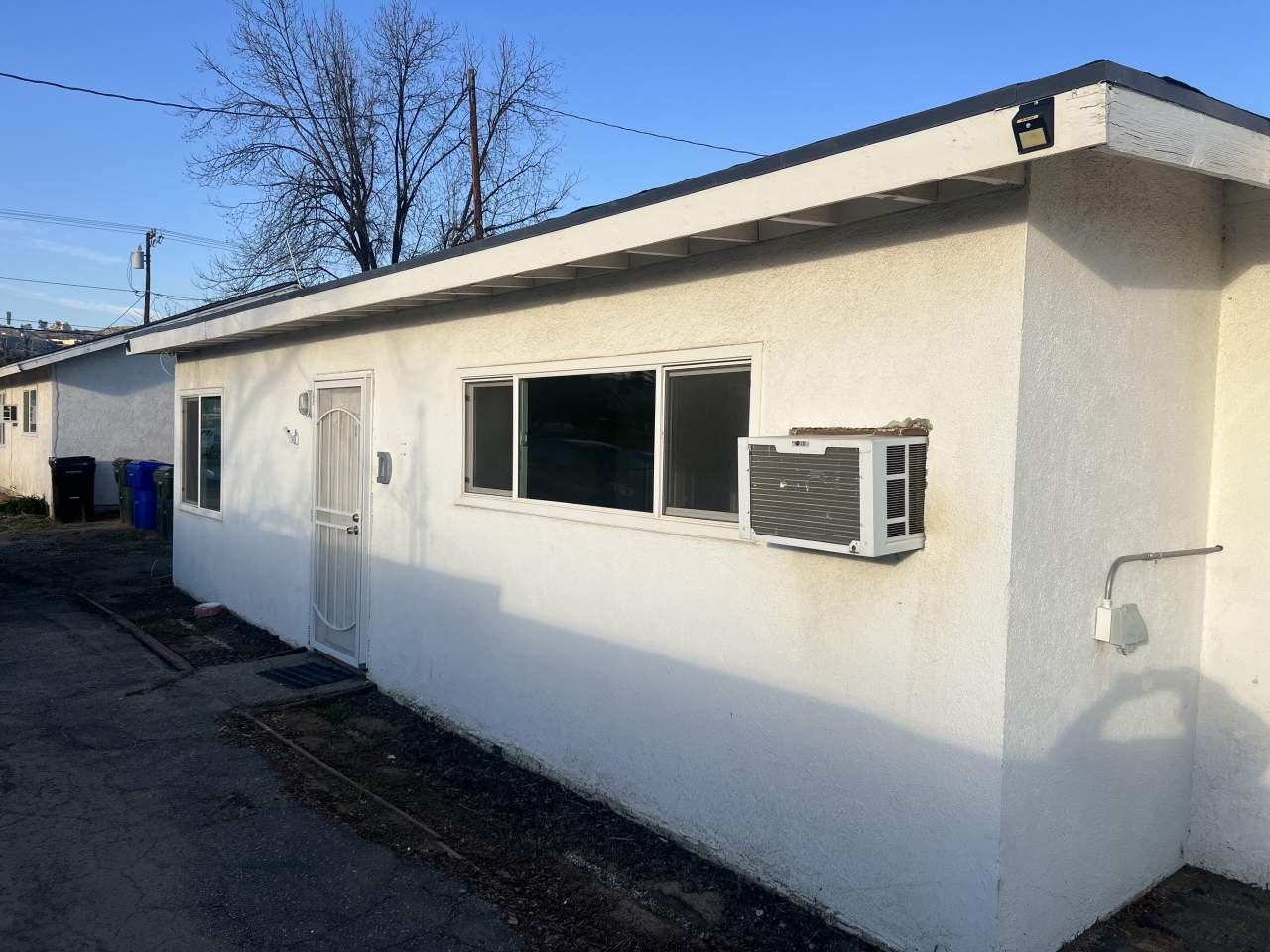 32241 Ave D