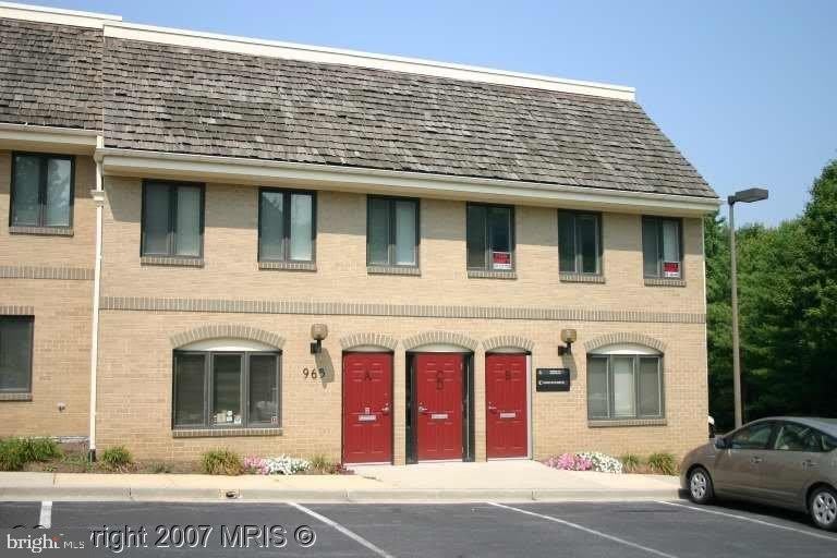 965 RUSSELL Avenue unit: C