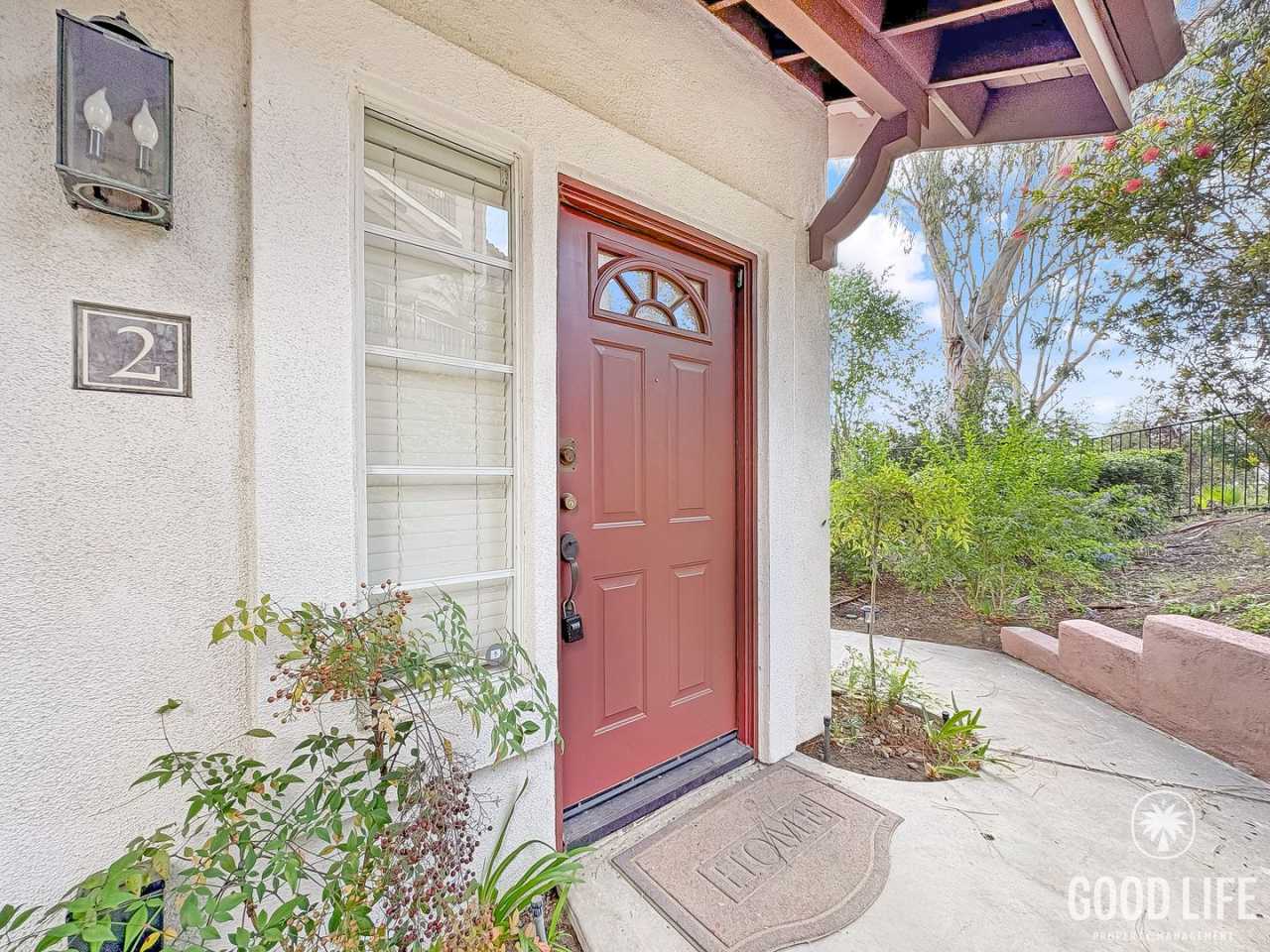 Modern comfort meets coastal living in this upgraded 2-bed, 2-bath San Diego home with new flooring, in-unit laundry, and access to a pool, spa, and 2-car garage.