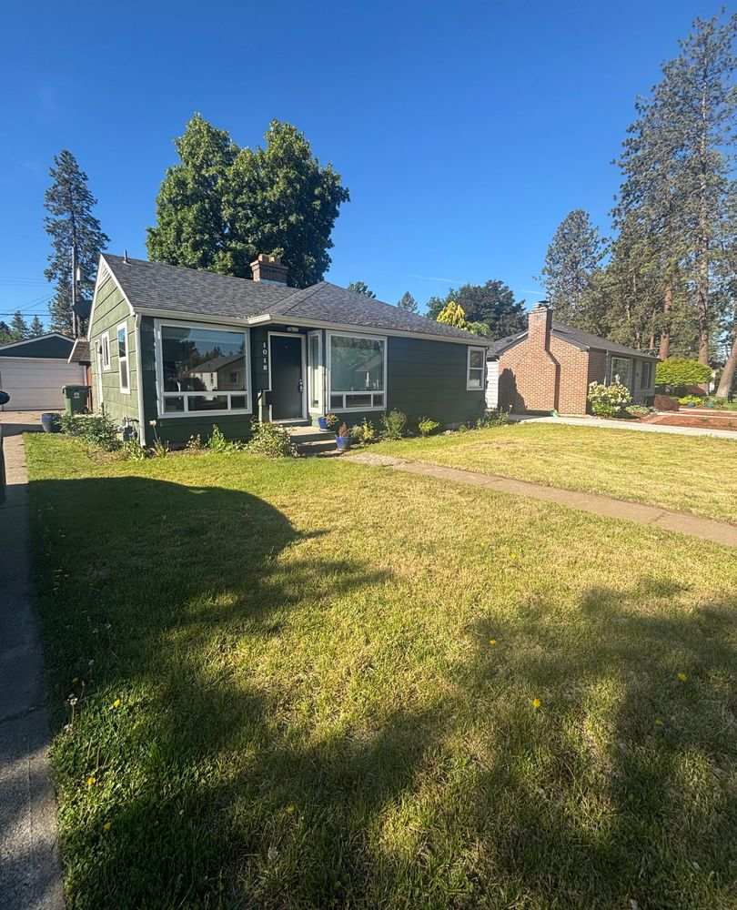 Darling South Hill Home!