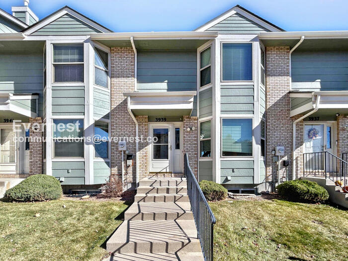 3939 Smoke Tree Drive