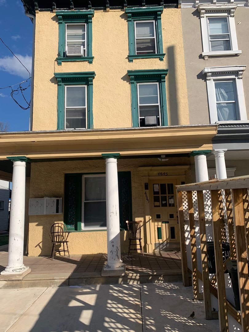 4645 Penn St