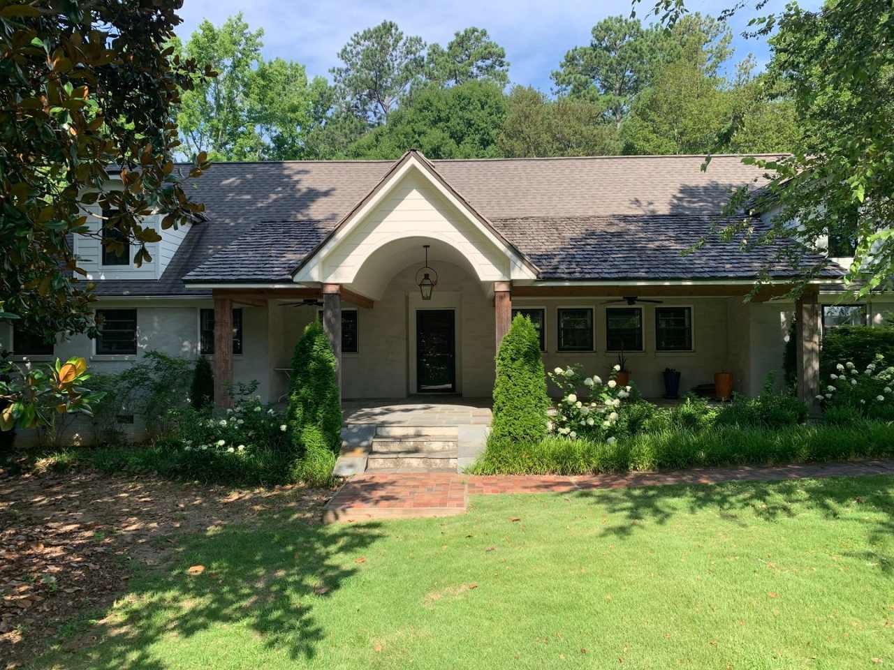 Beautiful Home on South Dean Rd