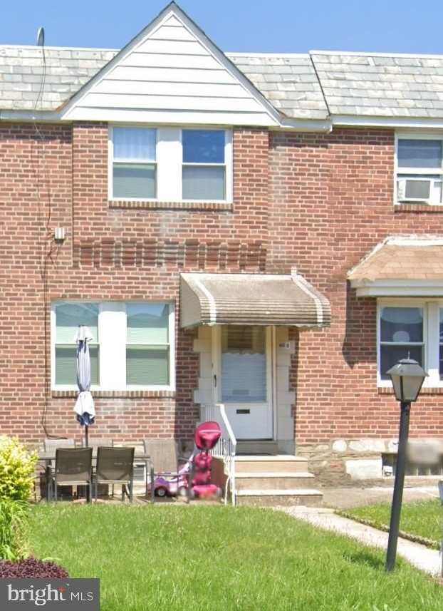 7208 EASTWOOD STREET