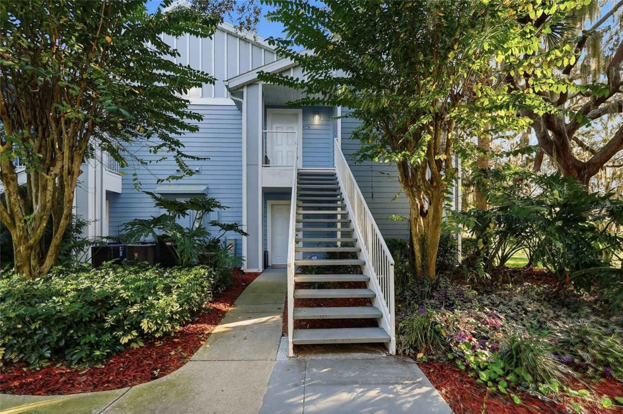 2532 GRASSY POINT DRIVE