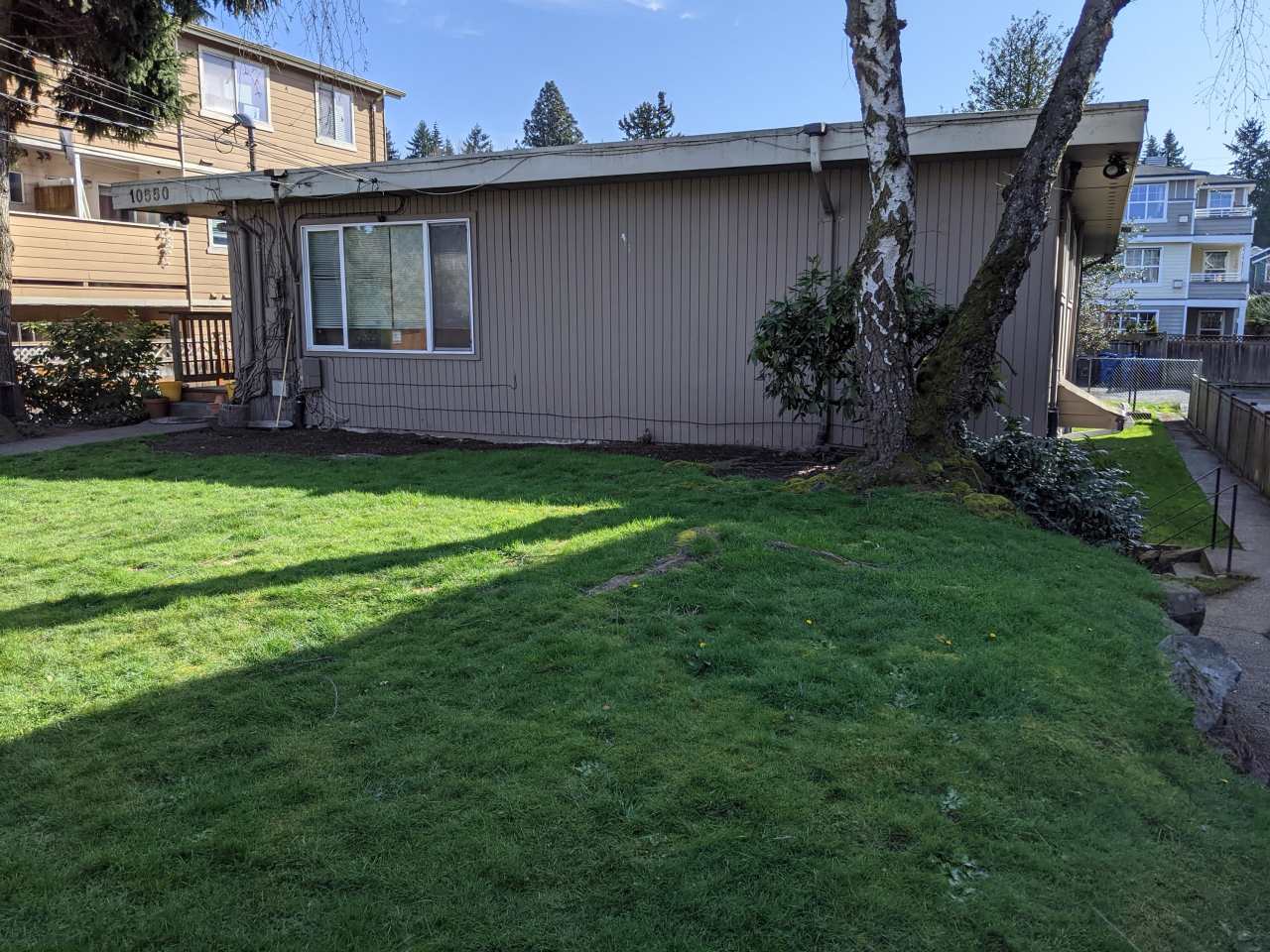 10550 Midvale Avenue N - 2