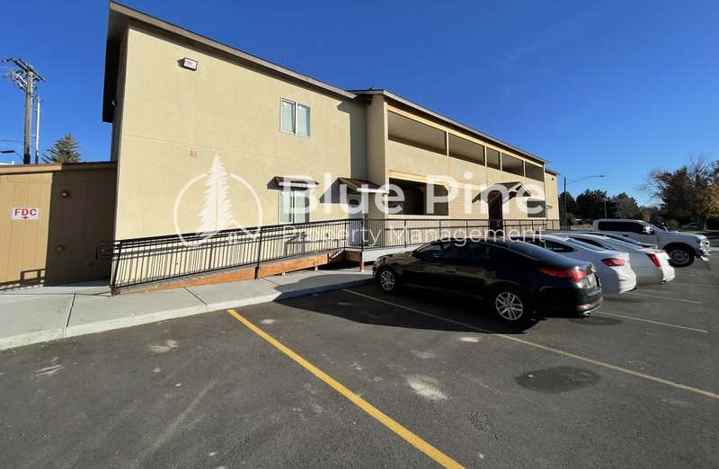 1446 East 17th Street