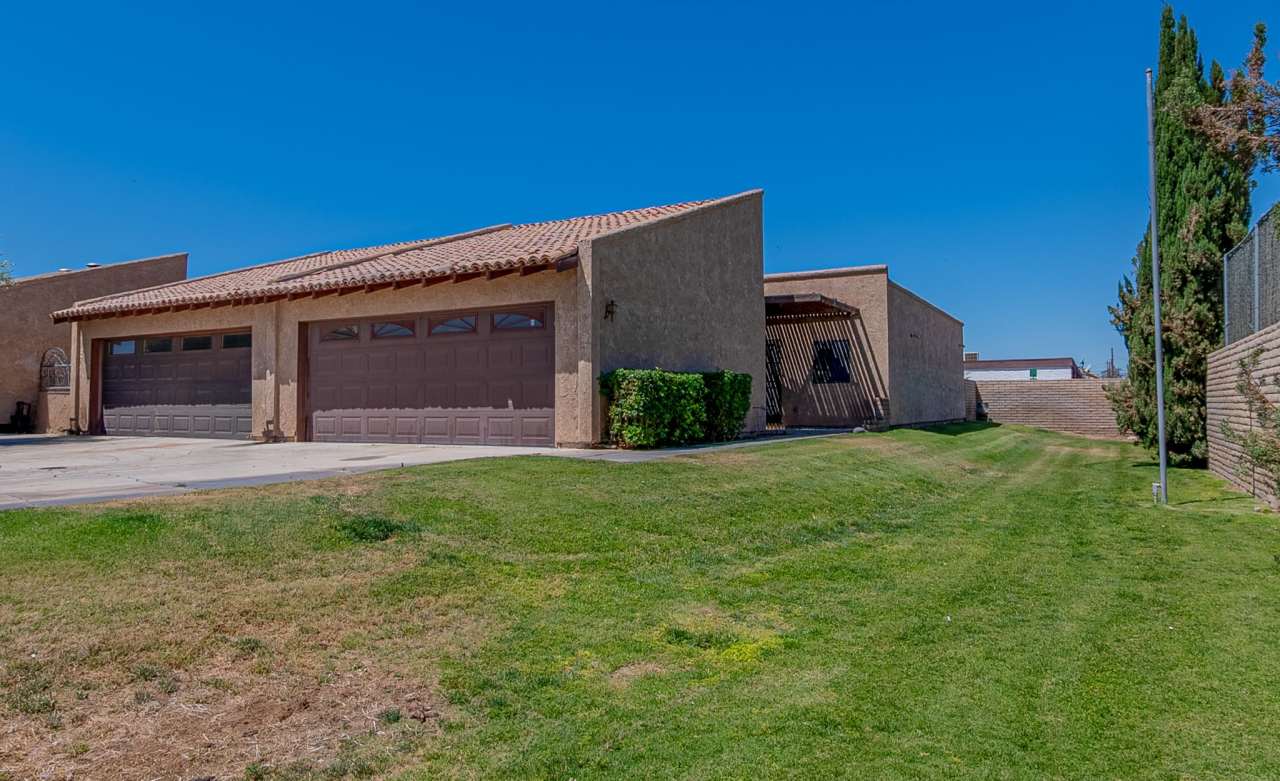 2650 South Los Amigos Drive