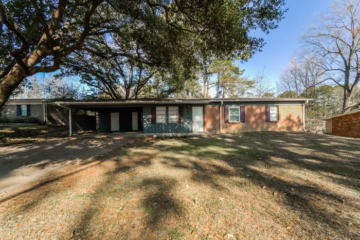 1005 Arlington Street