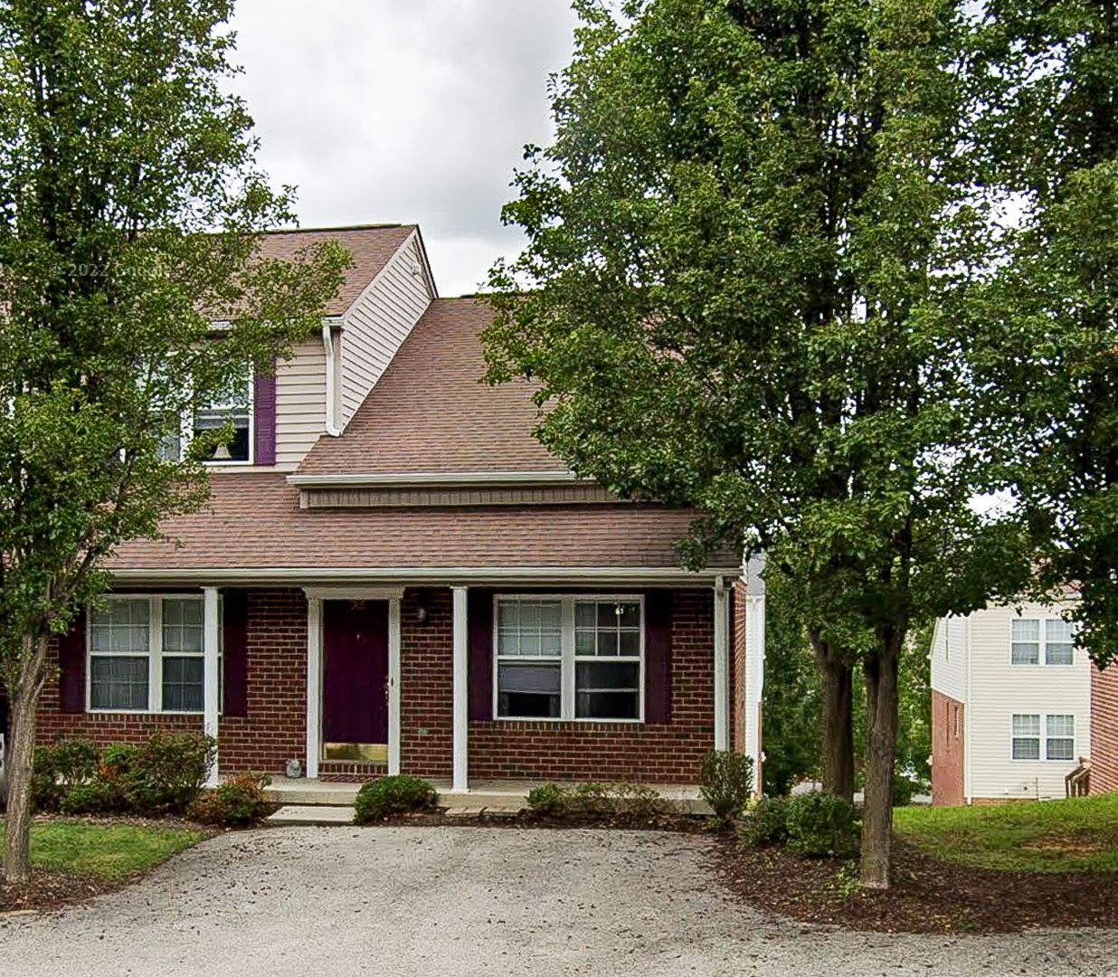 More units and move-in options available.