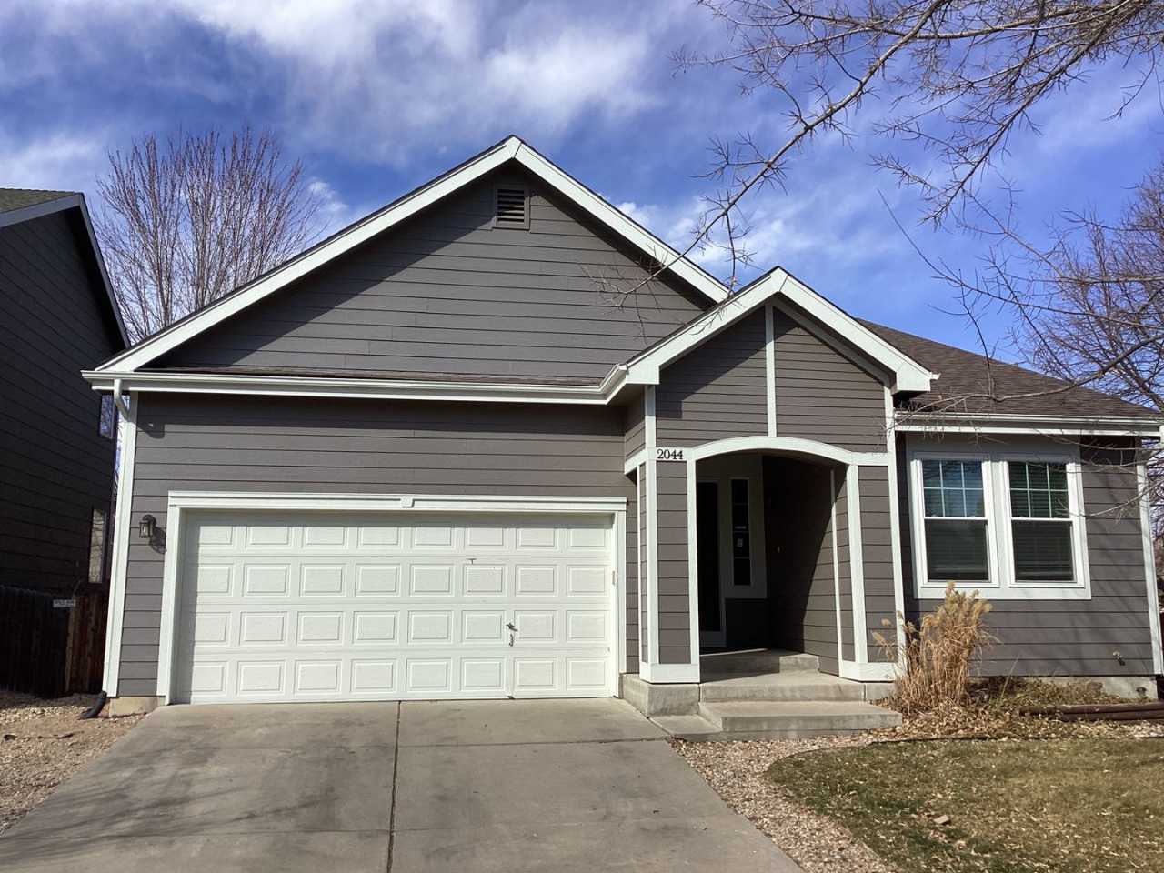 3 bedroom, 2 Bath Ranch Home with 2 Car Attached Garage (WEEKLY MOWING INCLUDED) in South Fort Collins, CO