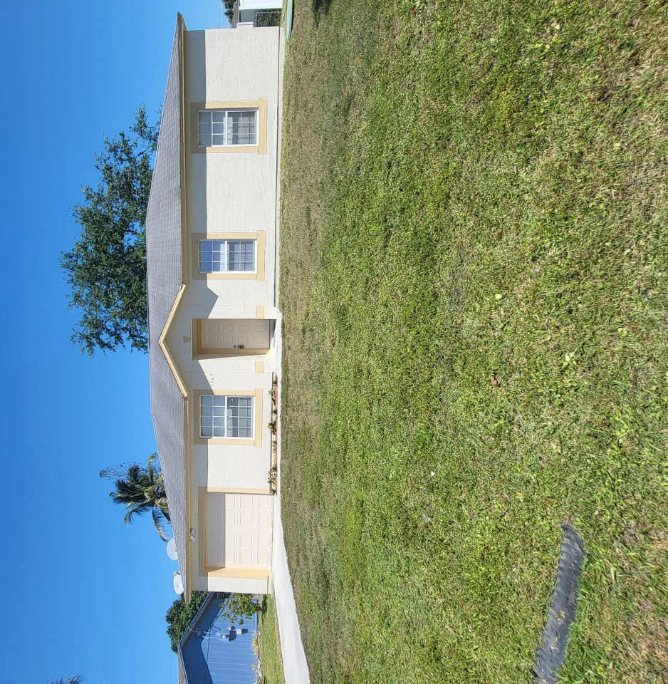 1167 SW CURTIS STREET