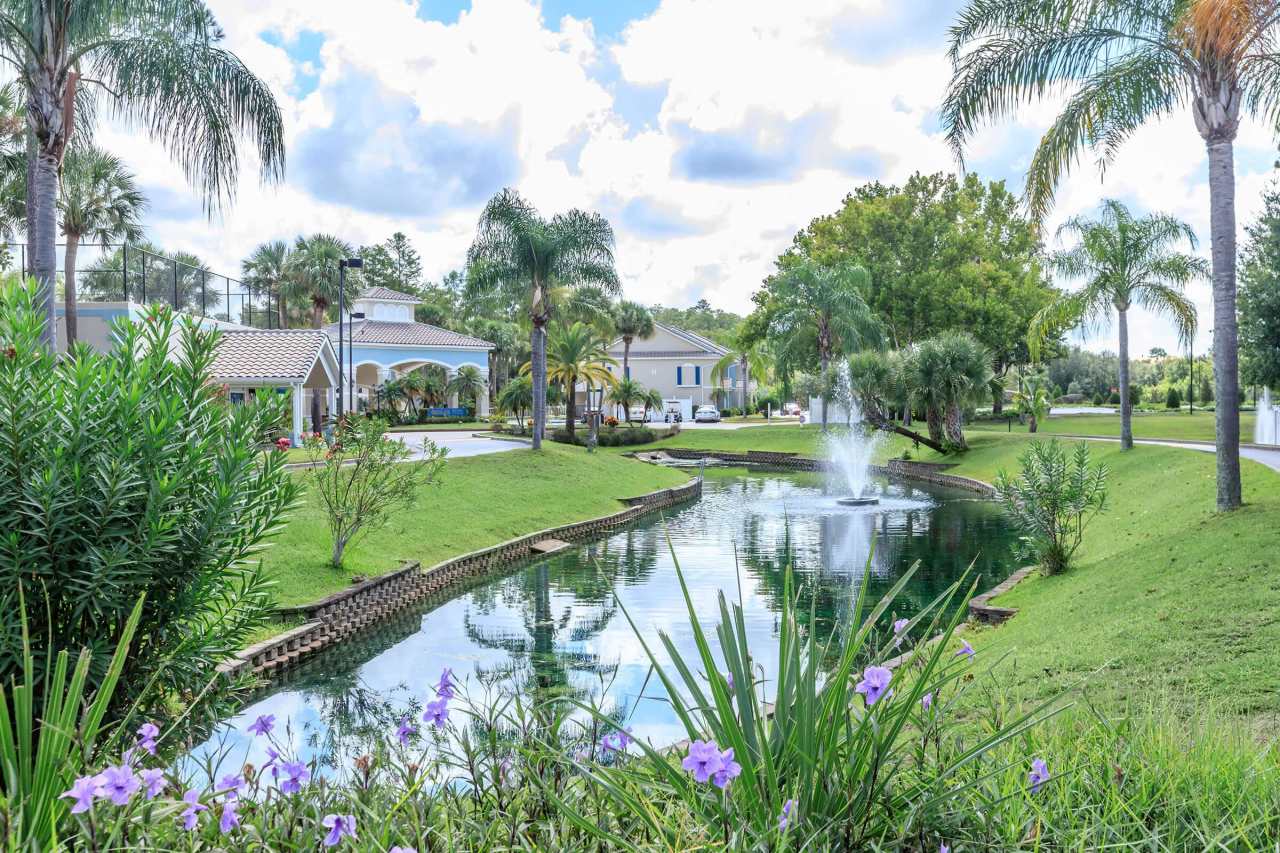 Saratoga Resort Villas