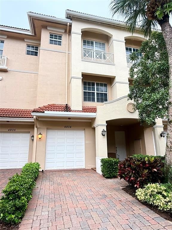 4804 Sawgrass Breeze Dr