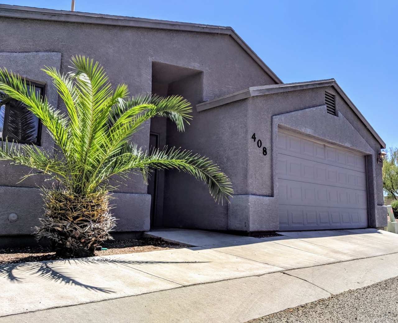 408 East Geronimo Bluff Loop