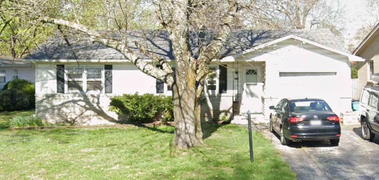 2-3 bedroom, 1 bath, 1 car garage home for rent