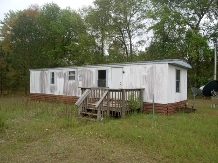 106 Cole Ln