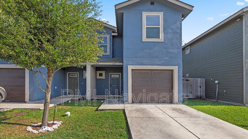 6962 Lakeview Dr