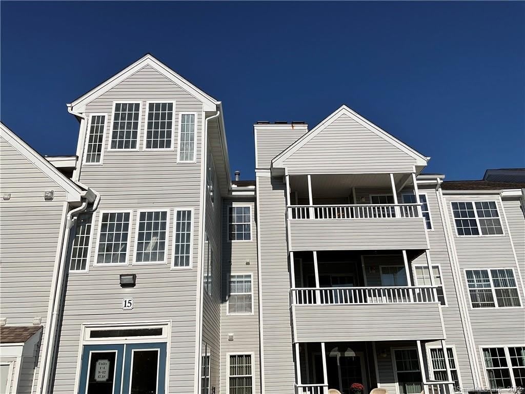 15 Forest Glen Circle