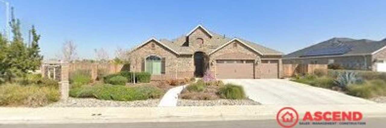 Amazing Home Off Calloway and Snow Rd!