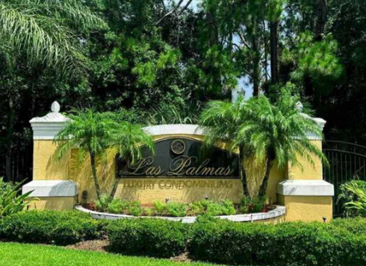 Nice 2 bedroom, 2 bathroom condo in the heart of St Augustine at Las Palmas!