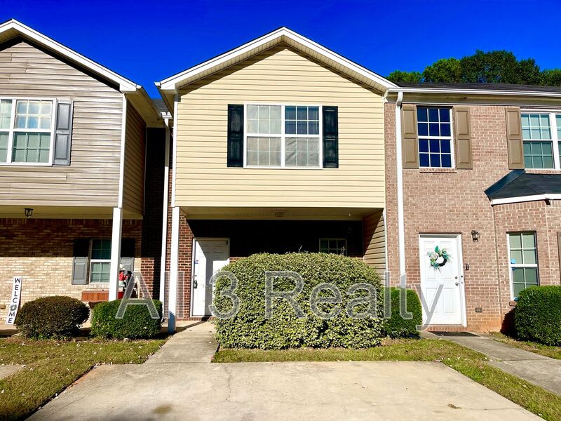 1550 Eastern Sunrise Lane