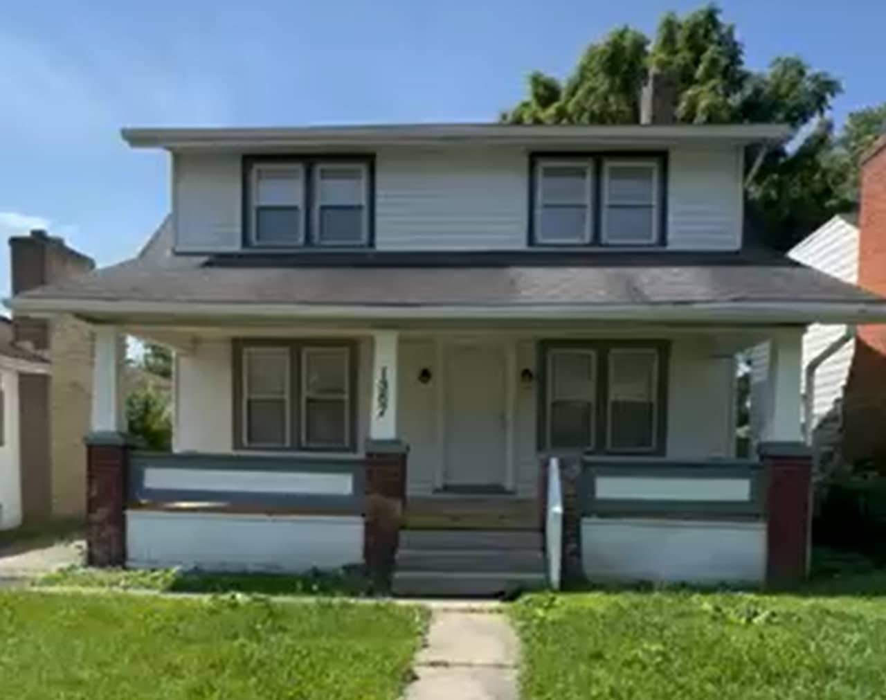 1387 Briarwood