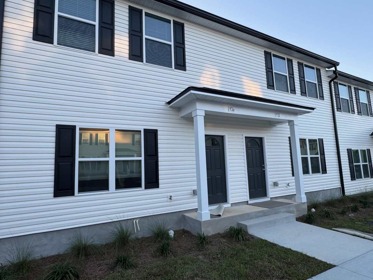 1954 Evanston Avenue unit: 604