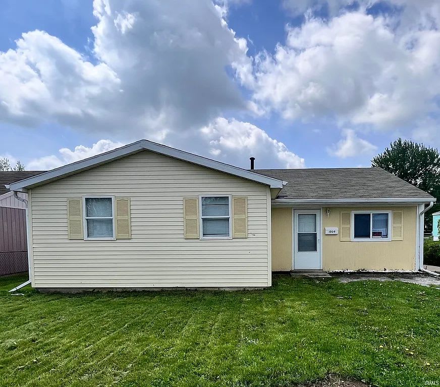 1009 East Havens Street