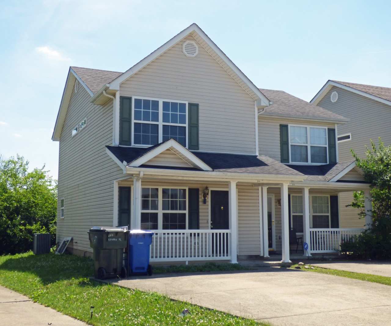 COMING SOON! Spacious Townhouse, W/D Hookups, Off-Street Parking, All Electric!