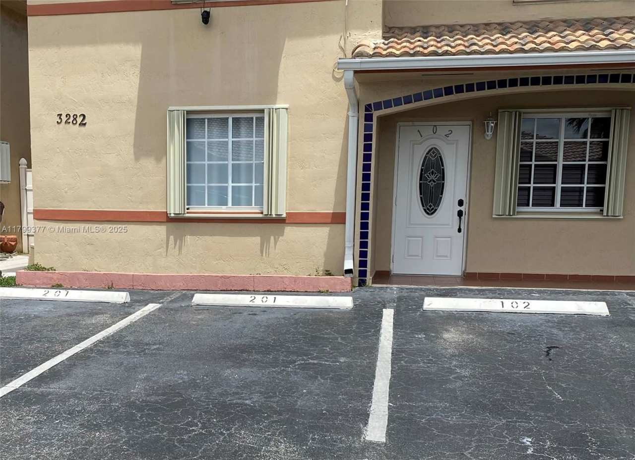 3282 West 70th Street