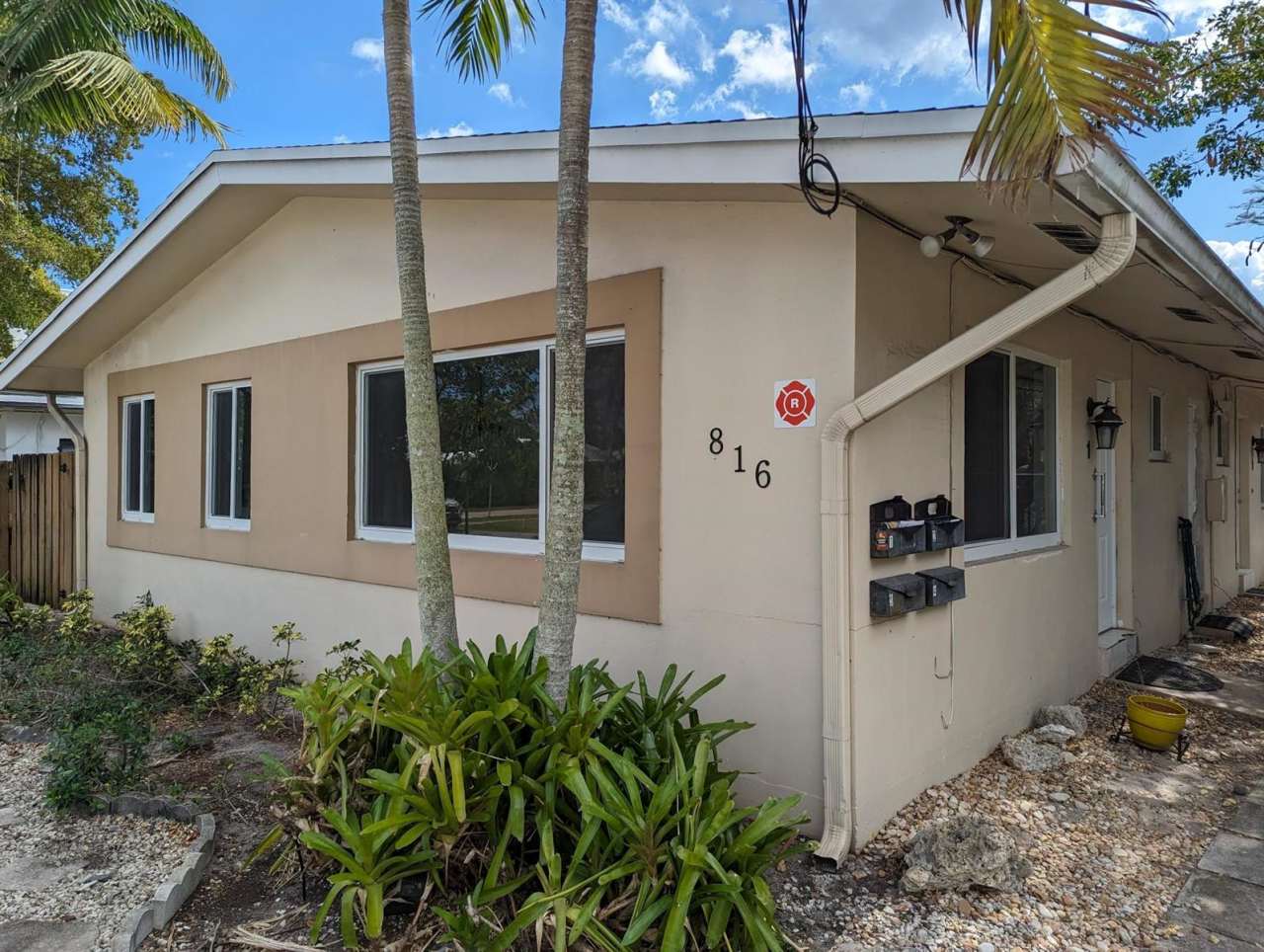 816 Northeast 4th Street