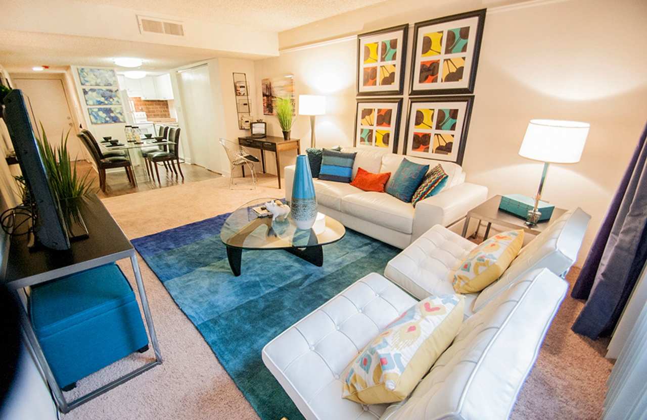 Lake Towers Apartments