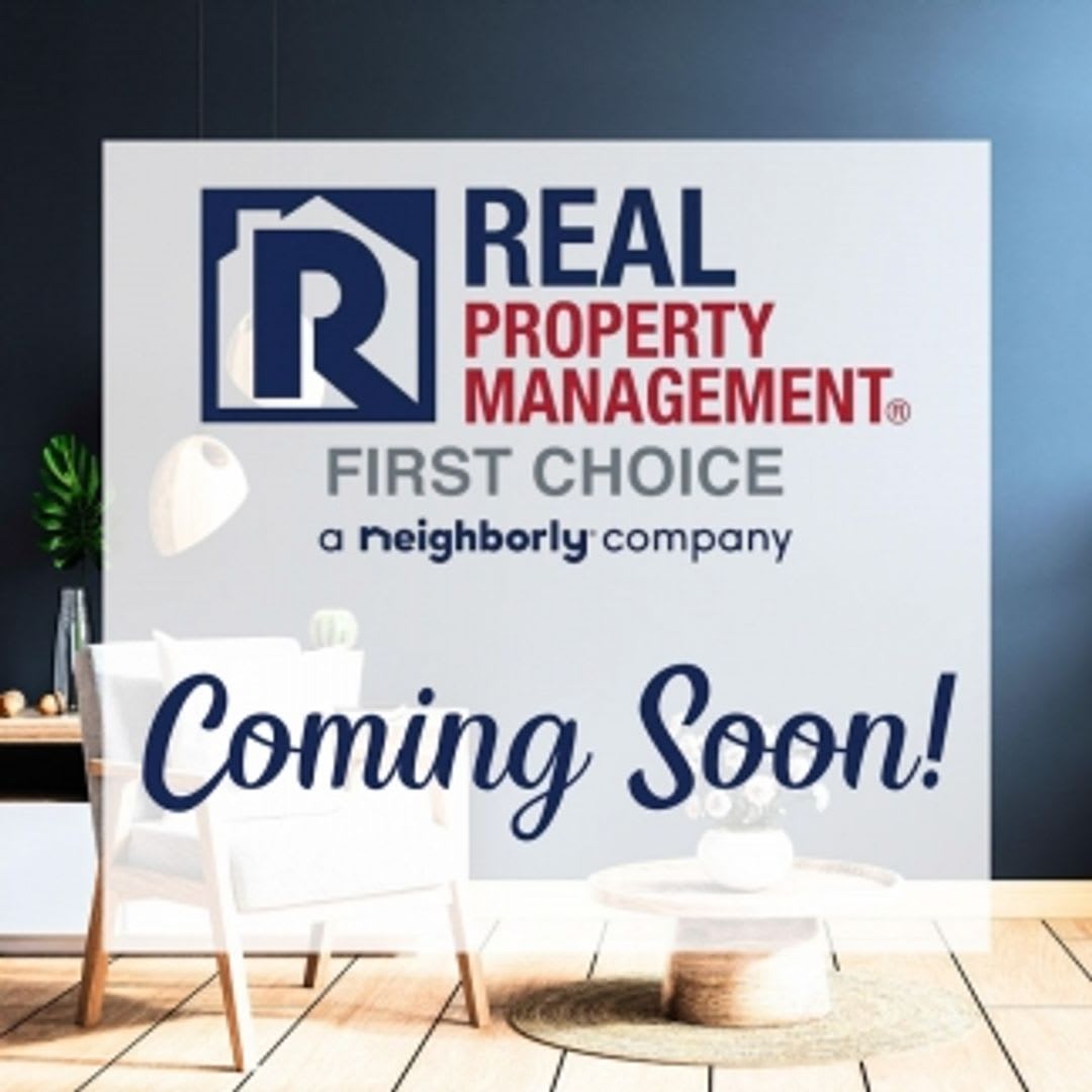 3 Bedroom 2 bath Duplex in Alma. **Coming Available Mid December**