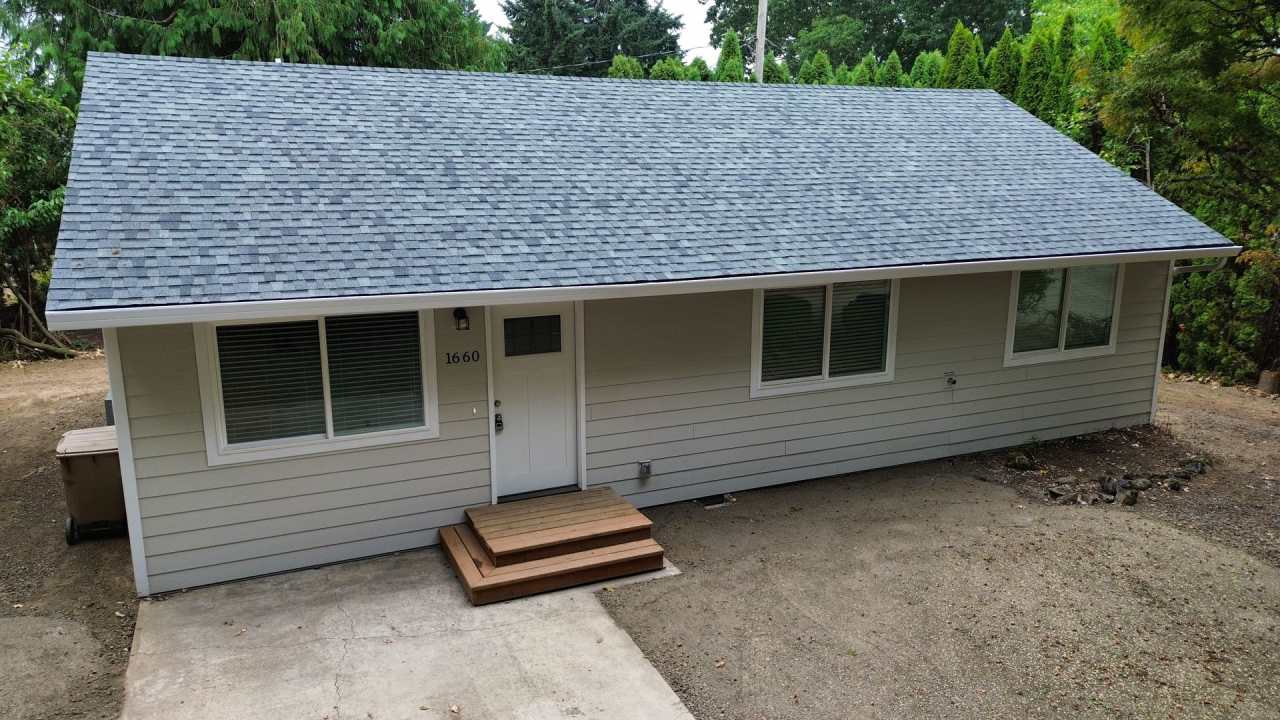 2 bedroom 1 bath single level home