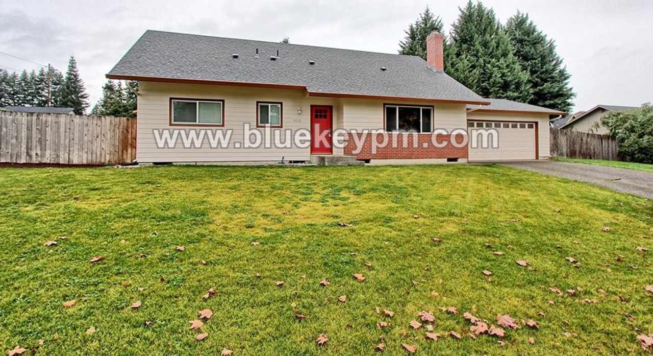 5 Bed, 3 Bath Home in Orchards with Primary Bedroom on Main