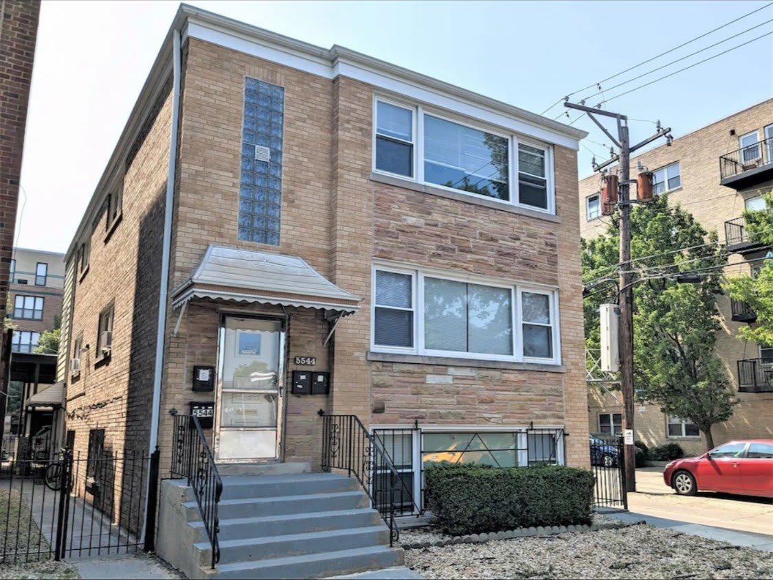 5544 N Campbell Avenue unit: 2