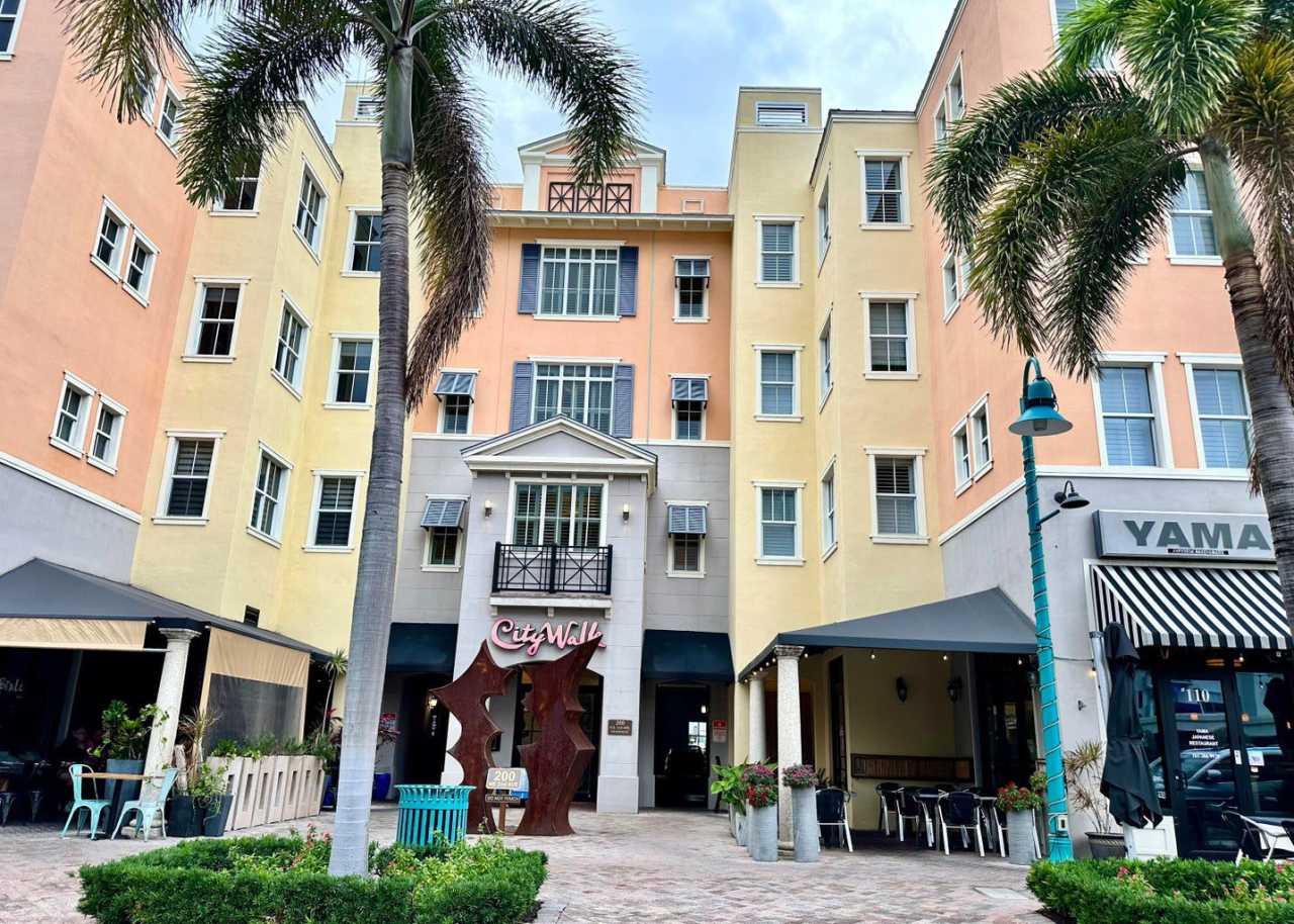 200 Northeast 2nd Avenue