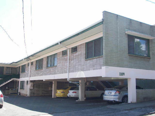 1109 Davenport Street