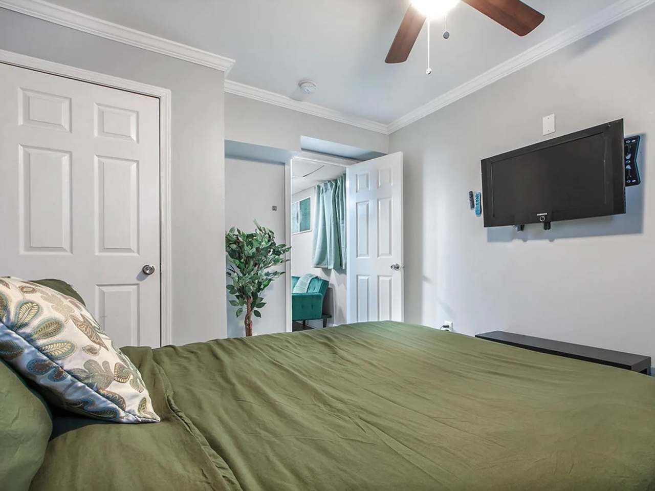 1006 Westmont Road Southwest